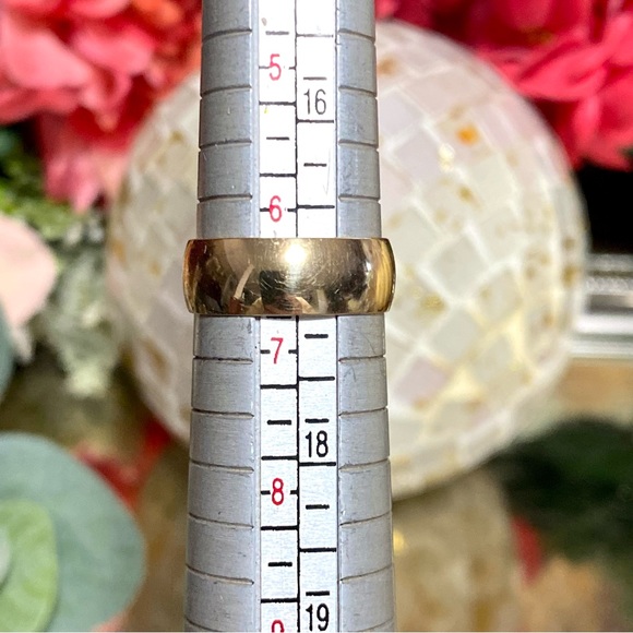 SOLID 14k YELLOW GOLD WIDE WEDDING BAND RING - Unisex Bridal Thumb Stacking Ring - Picture 11 of 15